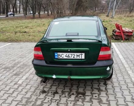 Зелений Опель Вектра, об'ємом двигуна 2 л та пробігом 443 тис. км за 2850 $, фото 2 на Automoto.ua