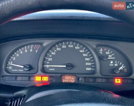 Зеленый Опель Вектра, объемом двигателя 1.8 л и пробегом 344 тыс. км за 1650 $, фото 25 на Automoto.ua