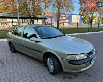Зеленый Опель Вектра, объемом двигателя 1.6 л и пробегом 368 тыс. км за 1400 $, фото 4 на Automoto.ua