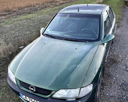 Зеленый Опель Вектра, объемом двигателя 1.8 л и пробегом 344 тыс. км за 1650 $, фото 9 на Automoto.ua