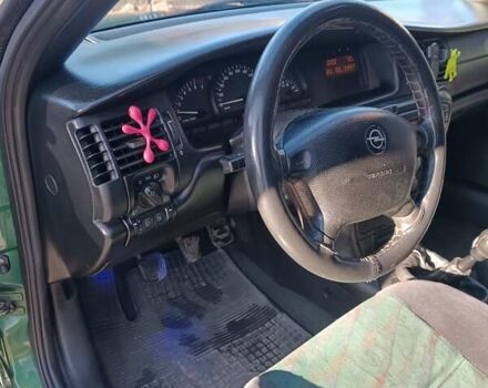 Зеленый Опель Вектра, объемом двигателя 1.8 л и пробегом 340 тыс. км за 2700 $, фото 13 на Automoto.ua