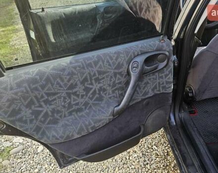 Зеленый Опель Вектра, объемом двигателя 1.8 л и пробегом 251 тыс. км за 2250 $, фото 40 на Automoto.ua