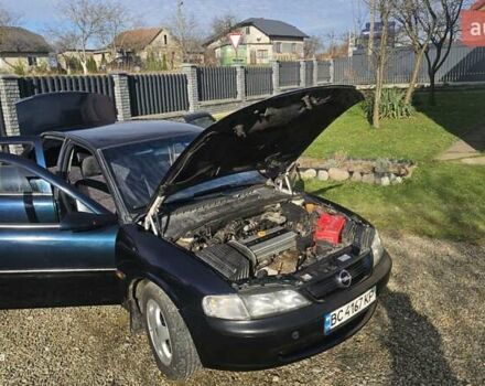 Зеленый Опель Вектра, объемом двигателя 1.8 л и пробегом 251 тыс. км за 2250 $, фото 27 на Automoto.ua