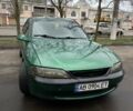 Зелений Опель Вектра, об'ємом двигуна 2 л та пробігом 331 тис. км за 2000 $, фото 1 на Automoto.ua