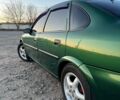 Зеленый Опель Вектра, объемом двигателя 1.8 л и пробегом 340 тыс. км за 2700 $, фото 1 на Automoto.ua