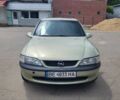 Зелений Опель Вектра, об'ємом двигуна 1.6 л та пробігом 399 тис. км за 1500 $, фото 1 на Automoto.ua