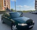 Зелений Опель Вектра, об'ємом двигуна 1.6 л та пробігом 250 тис. км за 1650 $, фото 1 на Automoto.ua