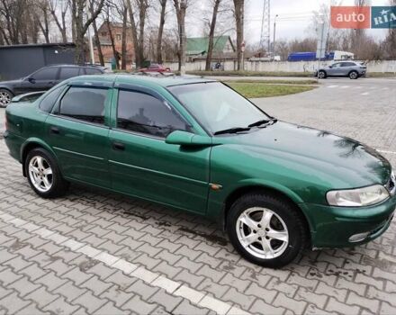 Зелений Опель Вектра, об'ємом двигуна 2 л та пробігом 443 тис. км за 2850 $, фото 4 на Automoto.ua
