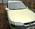 Зеленый Опель Вектра, объемом двигателя 20 л и пробегом 560 тыс. км за 1450 $, фото 1 на Automoto.ua