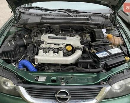 Зеленый Опель Вектра, объемом двигателя 2.5 л и пробегом 365 тыс. км за 2650 $, фото 7 на Automoto.ua