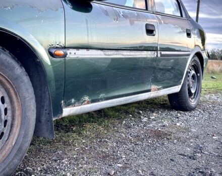 Зеленый Опель Вектра, объемом двигателя 1.8 л и пробегом 344 тыс. км за 1650 $, фото 8 на Automoto.ua