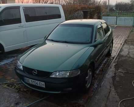 Зеленый Опель Вектра, объемом двигателя 1.6 л и пробегом 303 тыс. км за 2400 $, фото 3 на Automoto.ua