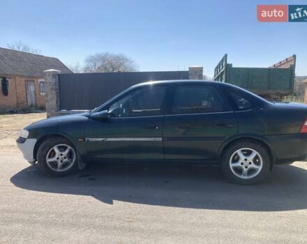 Зеленый Опель Вектра, объемом двигателя 1.6 л и пробегом 258 тыс. км за 1650 $, фото 1 на Automoto.ua