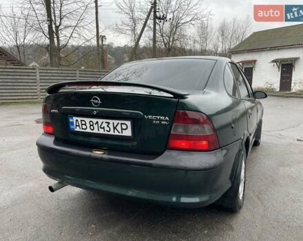 Зеленый Опель Вектра, объемом двигателя 2 л и пробегом 355 тыс. км за 3200 $, фото 7 на Automoto.ua