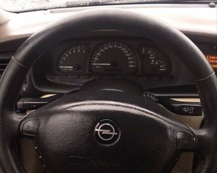 Зеленый Опель Вектра, объемом двигателя 2.2 л и пробегом 237 тыс. км за 2999 $, фото 21 на Automoto.ua