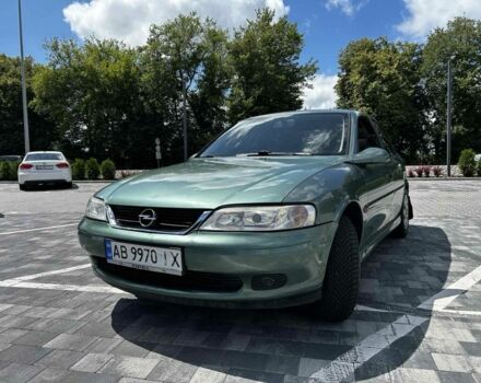 Зеленый Опель Вектра, объемом двигателя 1.6 л и пробегом 320 тыс. км за 2650 $, фото 1 на Automoto.ua