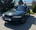 Зелений Опель Вектра, об'ємом двигуна 1.8 л та пробігом 419 тис. км за 2800 $, фото 1 на Automoto.ua