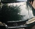Зеленый Опель Вектра, объемом двигателя 1.8 л и пробегом 240 тыс. км за 3300 $, фото 1 на Automoto.ua