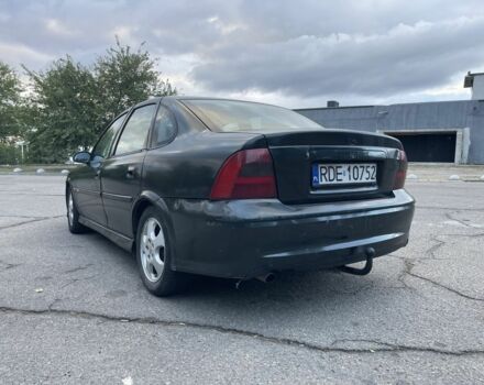 Зелений Опель Вектра, об'ємом двигуна 2 л та пробігом 3 тис. км за 1200 $, фото 1 на Automoto.ua