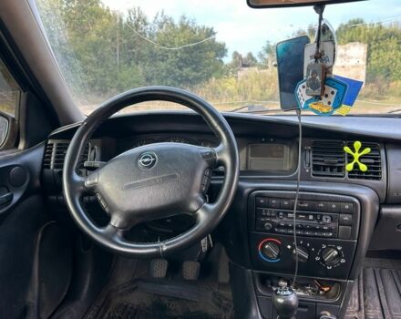 Зелений Опель Вектра, об'ємом двигуна 2 л та пробігом 400 тис. км за 1000 $, фото 8 на Automoto.ua