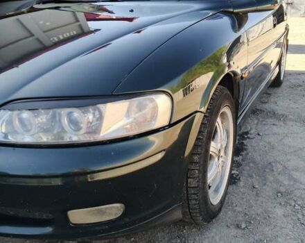 Зелений Опель Вектра, об'ємом двигуна 1.6 л та пробігом 363 тис. км за 3350 $, фото 1 на Automoto.ua
