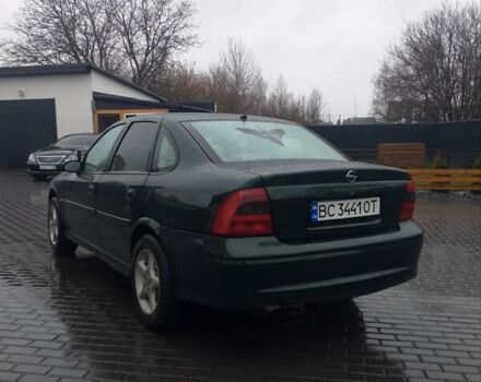 Зеленый Опель Вектра, объемом двигателя 2.2 л и пробегом 237 тыс. км за 2999 $, фото 8 на Automoto.ua