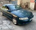 Зеленый Опель Вектра, объемом двигателя 1.8 л и пробегом 286 тыс. км за 2000 $, фото 1 на Automoto.ua