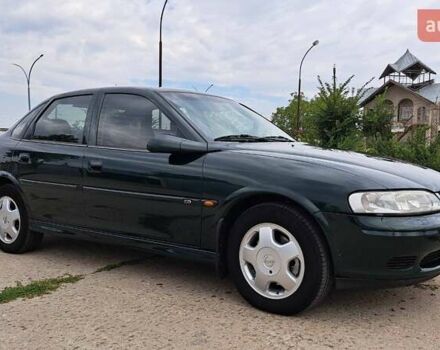 Опель Вектра 1999 в Южноукраинске на Automoto.ua Зеленый Опель Вектра, объемом двигателя 2 л и пробегом 313 тыс. км за 3300 $, фото 2 на Automoto.ua