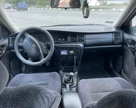 Зелений Опель Вектра, об'ємом двигуна 2 л та пробігом 3 тис. км за 1200 $, фото 4 на Automoto.ua