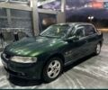 Зеленый Опель Вектра, объемом двигателя 2 л и пробегом 371 тыс. км за 2700 $, фото 1 на Automoto.ua