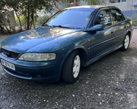 Зеленый Опель Вектра, объемом двигателя 2 л и пробегом 430 тыс. км за 2800 $, фото 3 на Automoto.ua