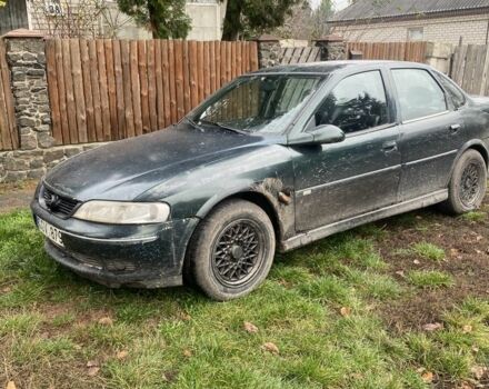 Зеленый Опель Вектра, объемом двигателя 2.2 л и пробегом 200 тыс. км за 594 $, фото 2 на Automoto.ua