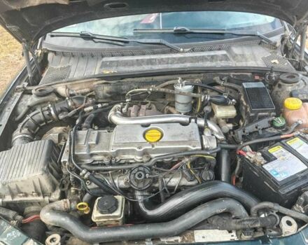 Зеленый Опель Вектра, объемом двигателя 2 л и пробегом 280 тыс. км за 1000 $, фото 3 на Automoto.ua