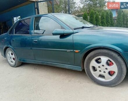 Зеленый Опель Вектра, объемом двигателя 1.6 л и пробегом 88 тыс. км за 2600 $, фото 5 на Automoto.ua