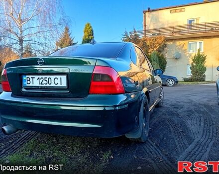 Зелений Опель Вектра, об'ємом двигуна 2 л та пробігом 370 тис. км за 2500 $, фото 2 на Automoto.ua