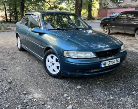 Зеленый Опель Вектра, объемом двигателя 2 л и пробегом 430 тыс. км за 2800 $, фото 2 на Automoto.ua