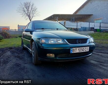Зелений Опель Вектра, об'ємом двигуна 2 л та пробігом 370 тис. км за 2500 $, фото 5 на Automoto.ua