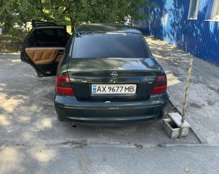 Зеленый Опель Вектра, объемом двигателя 2.2 л и пробегом 280 тыс. км за 1800 $, фото 2 на Automoto.ua