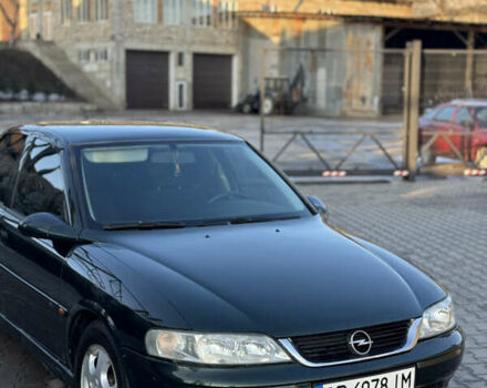 Зеленый Опель Вектра, объемом двигателя 1.6 л и пробегом 285 тыс. км за 2450 $, фото 12 на Automoto.ua