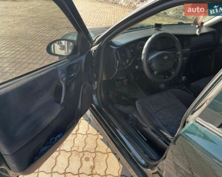 Зелений Опель Вектра, об'ємом двигуна 2 л та пробігом 260 тис. км за 3300 $, фото 8 на Automoto.ua