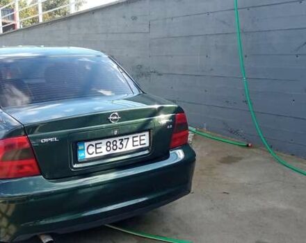 Зеленый Опель Вектра, объемом двигателя 2.2 л и пробегом 289 тыс. км за 3600 $, фото 3 на Automoto.ua