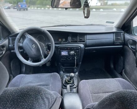 Зелений Опель Вектра, об'ємом двигуна 2 л та пробігом 200 тис. км за 999 $, фото 12 на Automoto.ua