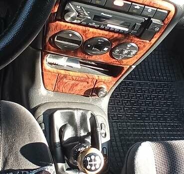 Зеленый Опель Вектра, объемом двигателя 2.2 л и пробегом 289 тыс. км за 3600 $, фото 17 на Automoto.ua