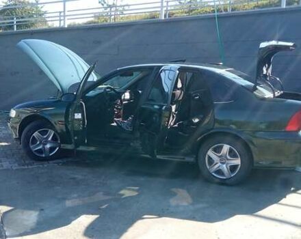 Зеленый Опель Вектра, объемом двигателя 2.2 л и пробегом 289 тыс. км за 3600 $, фото 8 на Automoto.ua