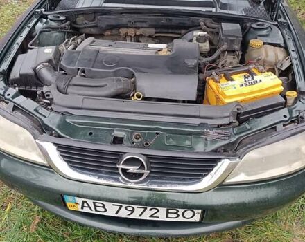 Зелений Опель Вектра, об'ємом двигуна 2.2 л та пробігом 212 тис. км за 3800 $, фото 9 на Automoto.ua
