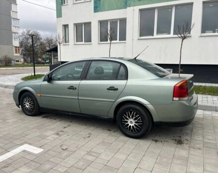 Зеленый Опель Вектра, объемом двигателя 1.9 л и пробегом 310 тыс. км за 1950 $, фото 3 на Automoto.ua
