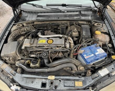 Зелений Опель Вектра, об'ємом двигуна 2 л та пробігом 300 тис. км за 900 $, фото 7 на Automoto.ua