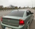 Зеленый Опель Вектра, объемом двигателя 1.8 л и пробегом 240 тыс. км за 3650 $, фото 4 на Automoto.ua