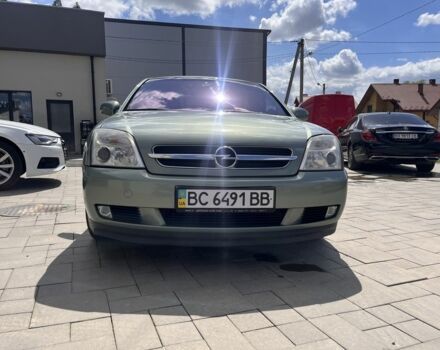 Зелений Опель Вектра, об'ємом двигуна 2.2 л та пробігом 235 тис. км за 4900 $, фото 4 на Automoto.ua