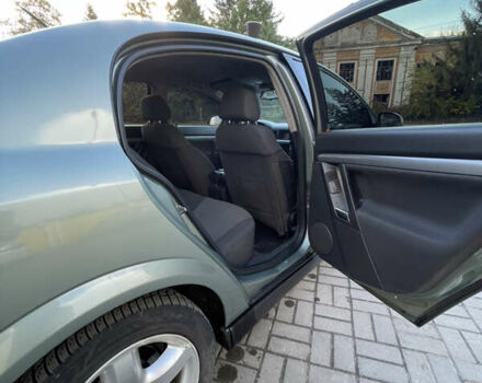 Опель Вектра 2003 в Славянске на Automoto.ua Зеленый Опель Вектра, объемом двигателя 2.21 л и пробегом 320 тыс. км за 3500 $, фото 8 на Automoto.ua